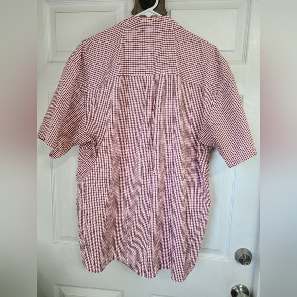 Izod Men's Classic Short Sleeve Button Down Shirt, Size: XL Color: Red/White - Picture 13 of 15